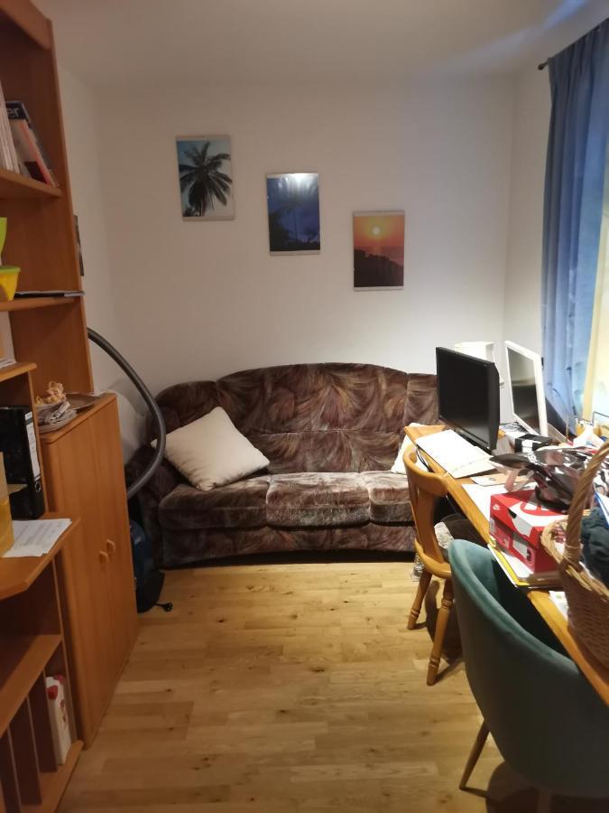 Cosy Room Puchheim Eksteriør billede